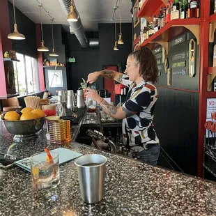 Slinging that delish yo!