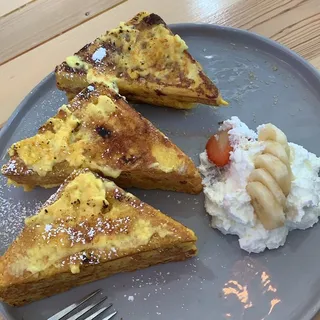 Creme Brulee French Toast