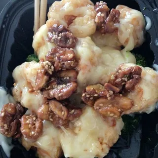 Creamy Walnut Shrimp