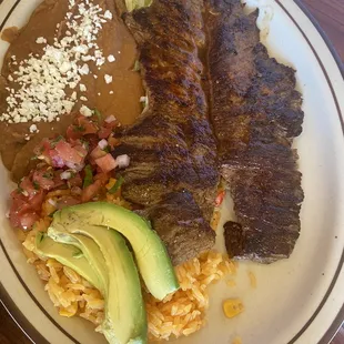 Carne Asada plate with corn tortillas