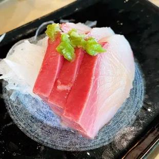 Hamachi Sashimi