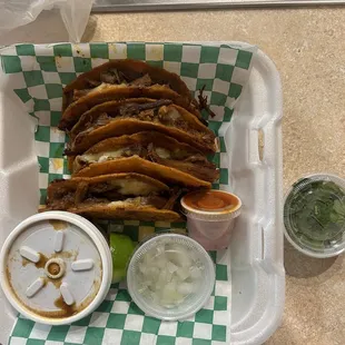 QUESABIRRIA TACOS