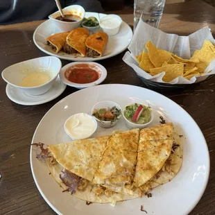 Quesadilla and quesa berria