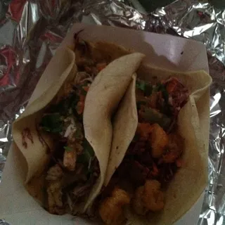 Thai Peanut Chicken Taco