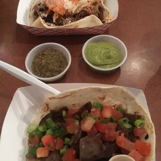 Tomatillo Kaffir Lime Leaf Salsa