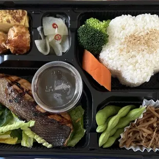 Salmon bento box