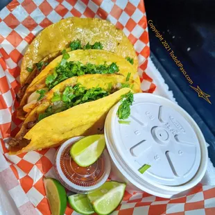 tacos and a drink