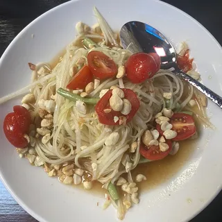 Som Tum Thai
