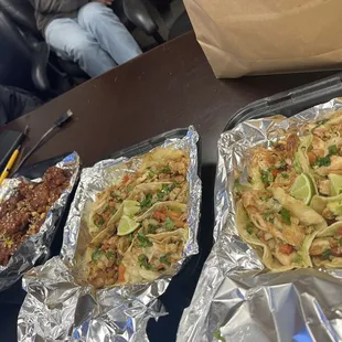 KFC, carnitas