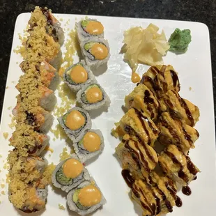 Crunch Munch, spicy California roll, spicy crab roll