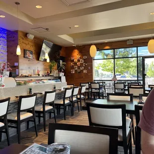 Interior dining and sushi bar