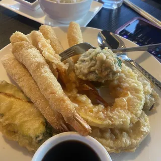 Tempura with Shrimp and Vegetable