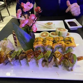 Spicy Tuna Naruto Roll