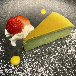 Green tea cheesecake