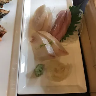 Hamachi Belly with Lime Zest