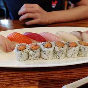 Sushi Deluxe