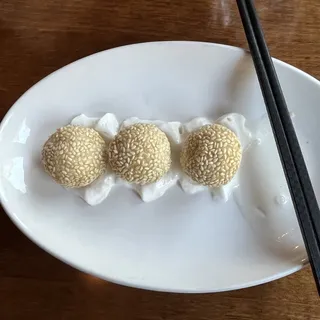Sesame Balls
