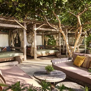 the outdoor seating area