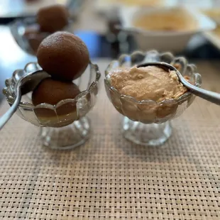 Notun Gurer Rosogolla Mishti Doi