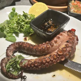 Pulpo Tres Chiles Portuguese