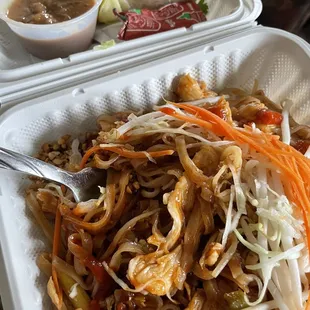 N1. Pad Thai