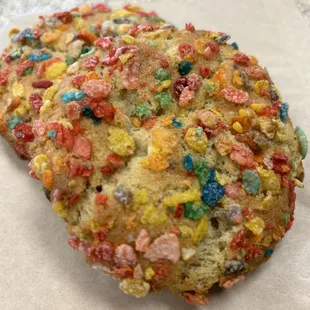 Fruity Pebbles Cookies