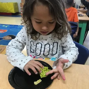 Pre-K 4 making fun treats!