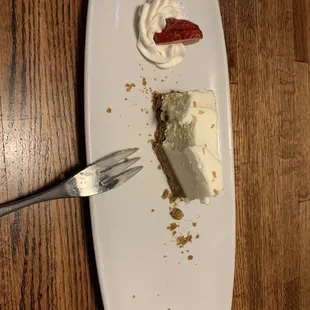 Coconut cream pie cheesecake