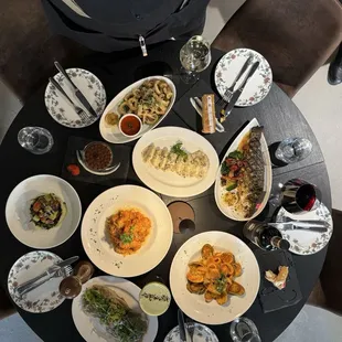 Gnocchi, branzino , calamari , ravioli , sea food pasta , insalata verde