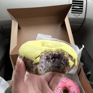 Blueberry lemon donut 10/10
