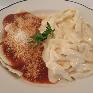 pasta dish, pasta, food