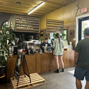 Easy order- shares the space with a pastrami shop!
