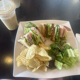 BLT Sandwich with Avocado