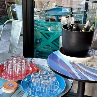 Talk Kaimuki. Self serve water. Grab a glass, a bottle of water, find a seat of your choosing.