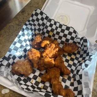 Two orders of chicken wings! They missed one of the orders