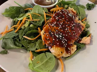 Tanner's Bar & Grill