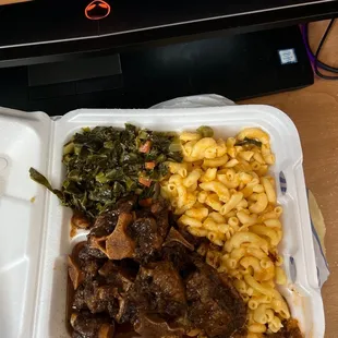 Oxtails, Mac &amp; cheese, and greens  Perfect