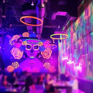 sushi and sashimi, interior