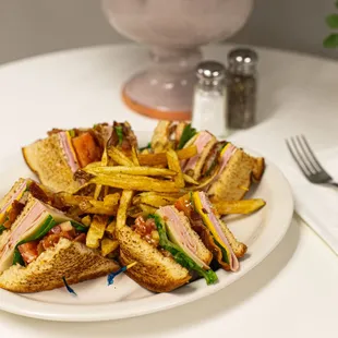 Clubhouse Sandwich.
