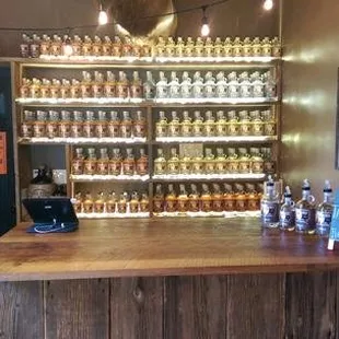 Tasting Room. Free Tastings!
