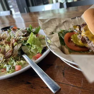 Tallgrass burger with GF bun, Tap House side salad no croutons and vinaigrette dressing.