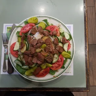 Steak salad made to order