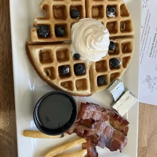 Waffle with Berries