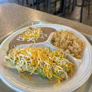 3 rolled taco plate
