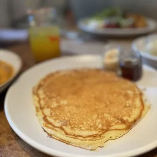 Single Pancake with Maple Butter &amp; Syrup