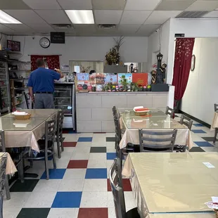 sushi and sashimi, interior