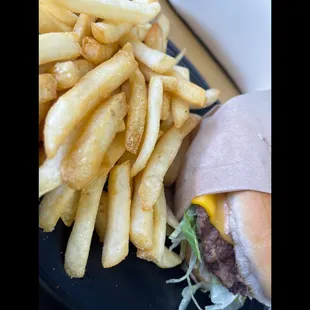 Cheeseburger Combo