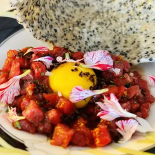 Jungle steak tartare up close. Peep the fire ant salt!