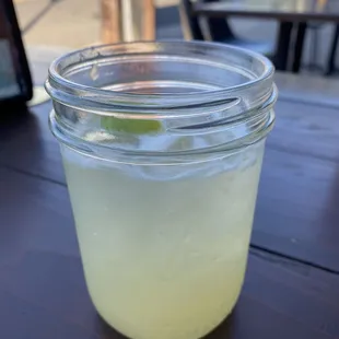 Classic margarita (all fresh ingredients)