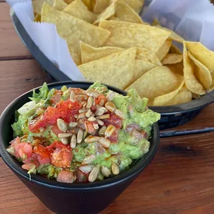Guacamole y Chips (GF)